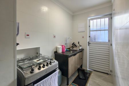 Casa de condomínio para alugar com 41m², 1 quarto e 1 vagaCozinha 