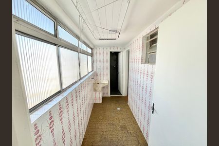 Apartamento para alugar com 81m², 3 quartos e 1 vagaÁrea de Serviço