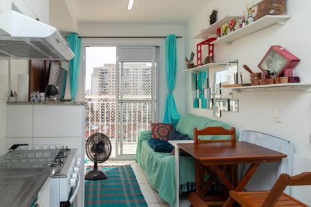 Apartamento para alugar com 28m², 1 quarto e sem vagaSala