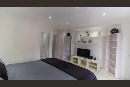 Suíte 1 de casa de condomínio para alugar com 5 quartos, 440m² em São Francisco, Niterói