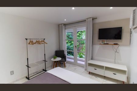 Casa de condomínio para alugar com 440m², 5 quartos e 3 vagasSuíte 3