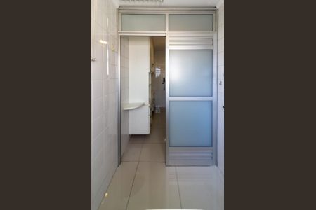 Apartamento à venda com 75m², 3 quartos e 1 vagaÁrea de Serviço