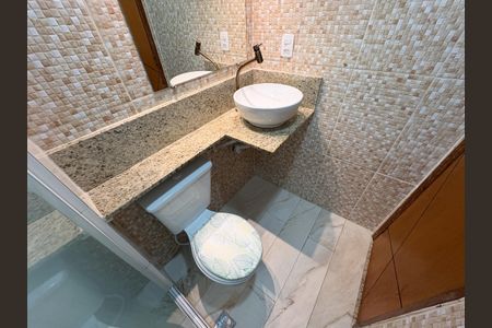 Apartamento para alugar com 80m², 2 quartos e 1 vaga Apartamento para alugar com 80m², 2 quartos e 1 vagaBanheiro Social