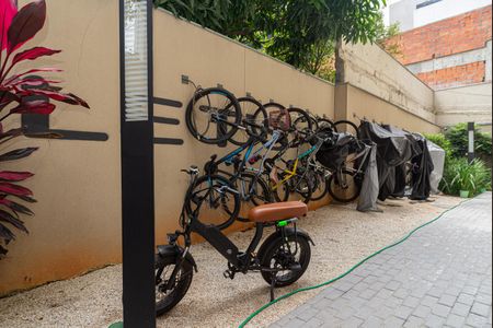 Apartamento para alugar com 32m², 1 quarto e sem vaga Apartamento para alugar com 32m², 1 quarto e sem vagaÁrea comum - Bicicletário