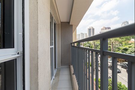 Apartamento para alugar com 32m², 1 quarto e sem vaga Apartamento para alugar com 32m², 1 quarto e sem vagaVaranda da Sala/Cozinha