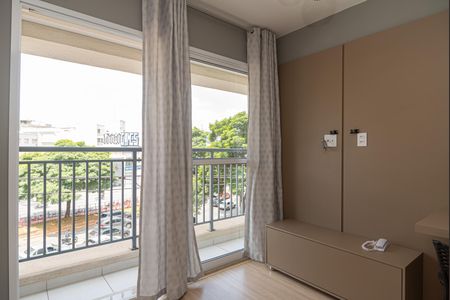 Apartamento para alugar com 32m², 1 quarto e sem vaga Apartamento para alugar com 32m², 1 quarto e sem vagaSala/Cozinha