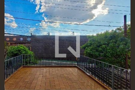 Casa à venda com 100m², 2 quartos e 1 vaga