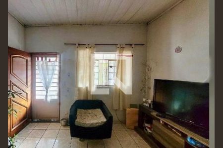 Casa à venda com 100m², 2 quartos e 1 vaga