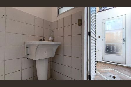 Casa à venda com 95m², 2 quartos e 2 vagas Casa à venda com 95m², 2 quartos e 2 vagasÁrea de Serviço