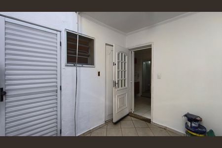 Casa à venda com 95m², 2 quartos e 2 vagas Casa à venda com 95m², 2 quartos e 2 vagasQuintal