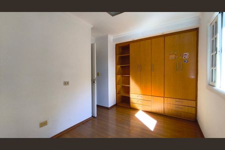 Casa à venda com 95m², 2 quartos e 2 vagas Casa à venda com 95m², 2 quartos e 2 vagasQuarto 2