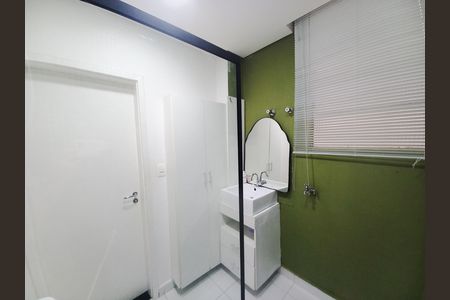 Banheiro de kitnet/studio para alugar com 1 quarto, 37m² em Santa Cecília, São Paulo