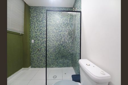 Banheiro de kitnet/studio para alugar com 1 quarto, 37m² em Santa Cecília, São Paulo