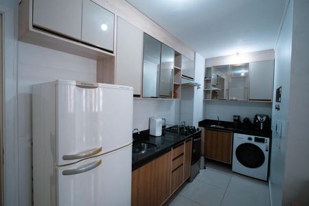 Cozinha de apartamento à venda com 2 quartos, 39m² em Vila Butantã, São Paulo