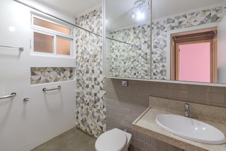 Apartamento à venda com 74m², 2 quartos e sem vagaBanheiro