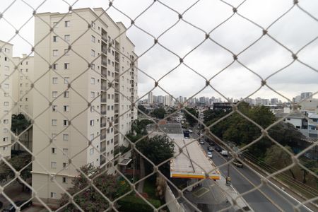 Vista do Quarto 1 de apartamento para alugar com 2 quartos, 47m² em Vila Firmiano Pinto, São Paulo