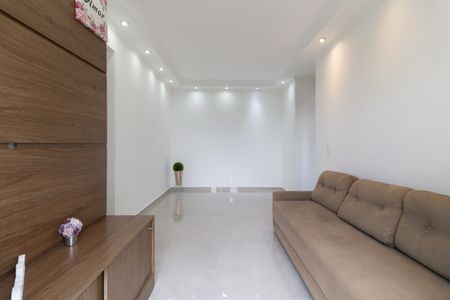 Sala de apartamento para alugar com 2 quartos, 47m² em Vila Firmiano Pinto, São Paulo