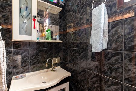 Banheiro de casa à venda com 3 quartos, 323m² em Vila Aurora (zona Norte), São Paulo