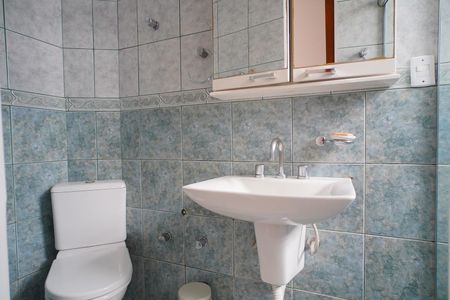 Apartamento para alugar com 60m², 2 quartos e sem vaga Apartamento para alugar com 60m², 2 quartos e sem vagaBanheiro social