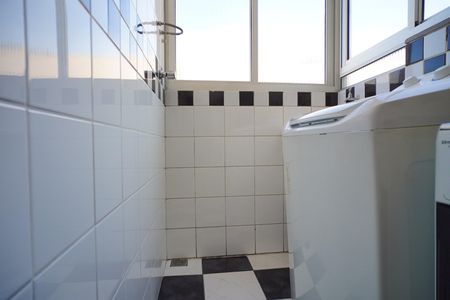 Apartamento para alugar com 60m², 2 quartos e sem vaga Apartamento para alugar com 60m², 2 quartos e sem vagaÁrea de serviço