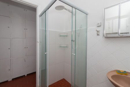 Casa à venda com 148m², 2 quartos e sem vaga Casa à venda com 148m², 2 quartos e sem vagaBanheiro