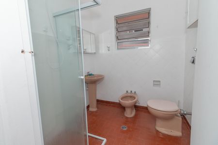 Casa à venda com 148m², 2 quartos e sem vaga Casa à venda com 148m², 2 quartos e sem vagaBanheiro