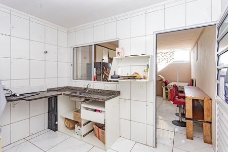 Casa à venda com 210m², 3 quartos e 2 vagas Casa à venda com 210m², 3 quartos e 2 vagasÁrea gourmet