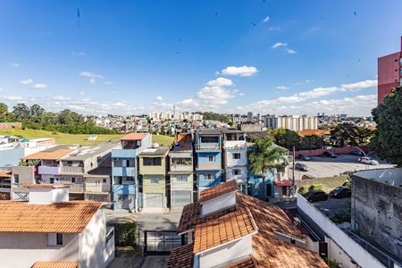 Casa à venda com 210m², 3 quartos e 2 vagas Casa à venda com 210m², 3 quartos e 2 vagasVista