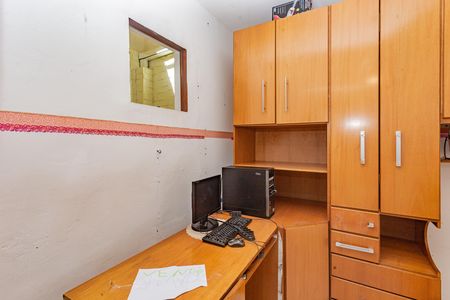 Casa à venda com 210m², 3 quartos e 2 vagas Casa à venda com 210m², 3 quartos e 2 vagasQuarto 1
