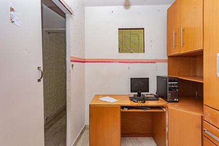 Casa à venda com 210m², 3 quartos e 2 vagas Casa à venda com 210m², 3 quartos e 2 vagasQuarto 1
