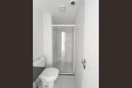 Banheiro de apartamento para alugar com 1 quarto, 31m² em Água Branca, São Paulo