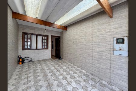 Casa à venda com 98m², 2 quartos e 1 vagaGaragem