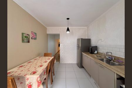 Casa à venda com 98m², 2 quartos e 1 vagaCozinha  