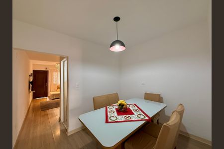 Sala de casa à venda com 2 quartos, 98m² em Vila Socorro, São Paulo