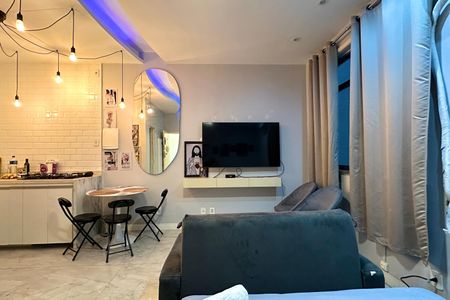 Studio de apartamento à venda com 1 quarto, 30m² em Copacabana, Rio de Janeiro