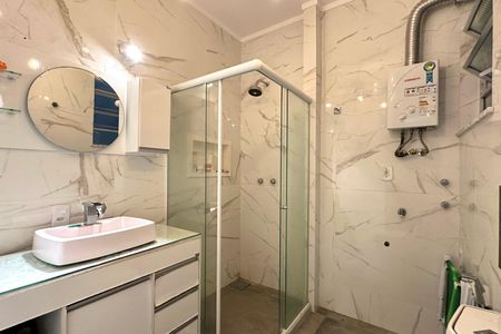 Banheiro social de apartamento à venda com 1 quarto, 30m² em Copacabana, Rio de Janeiro