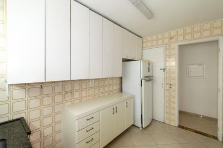 Apartamento à venda com 65m², 2 quartos e 1 vaga Apartamento à venda com 65m², 2 quartos e 1 vagaCozinha