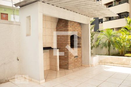 Apartamento à venda com 65m², 2 quartos e 1 vaga Apartamento à venda com 65m², 2 quartos e 1 vagaÁrea comum - Churrasqueira