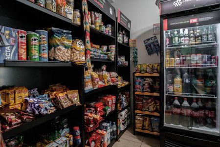 Apartamento à venda com 65m², 3 quartos e 1 vaga Apartamento à venda com 65m², 3 quartos e 1 vagaMercadinho