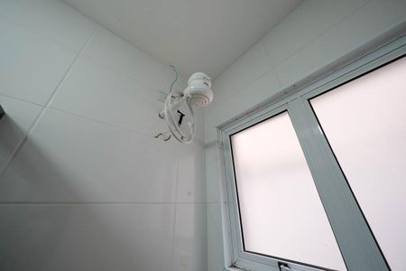 Casa à venda com 220m², 3 quartos e 3 vagasBanheiro social
