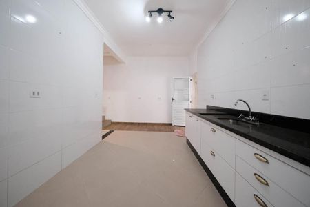 Casa à venda com 220m², 3 quartos e 3 vagasCozinha
