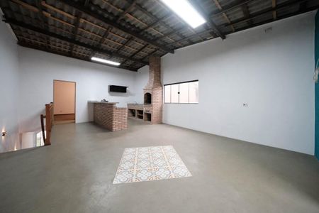 Casa à venda com 220m², 3 quartos e 3 vagasÁrea gourmet