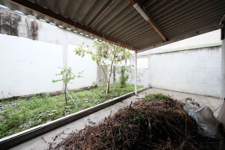 Casa à venda com 220m², 3 quartos e 3 vagasÁrea externa