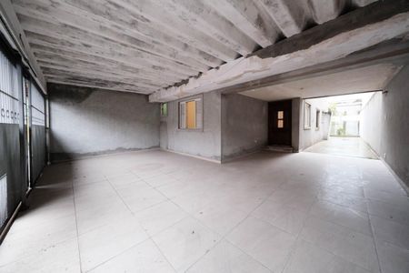 Casa à venda com 220m², 3 quartos e 3 vagasGaragem