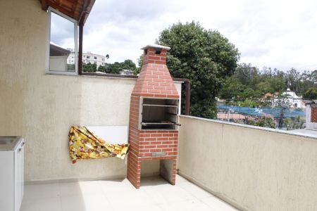 Casa de condomínio para alugar com 100m², 3 quartos e 1 vagaCobertura