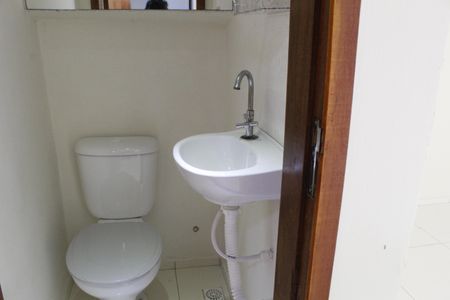 Casa de condomínio para alugar com 100m², 3 quartos e 1 vagaLavabo