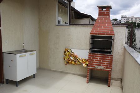 Casa de condomínio para alugar com 100m², 3 quartos e 1 vagaCobertura