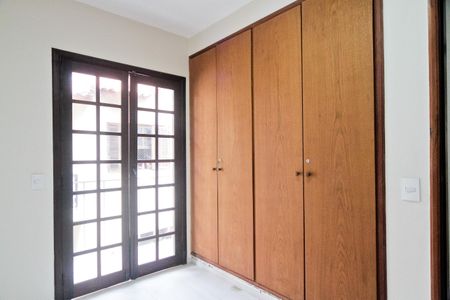 Casa de condomínio à venda com 83m², 2 quartos e 2 vagasQuarto 1