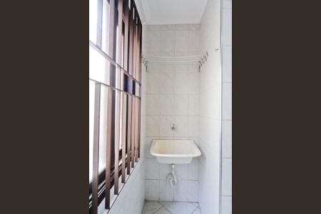 Casa de condomínio à venda com 83m², 2 quartos e 2 vagasÁrea de Serviço