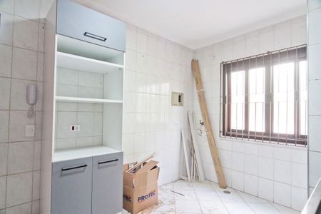 Casa de condomínio à venda com 83m², 2 quartos e 2 vagasCozinha